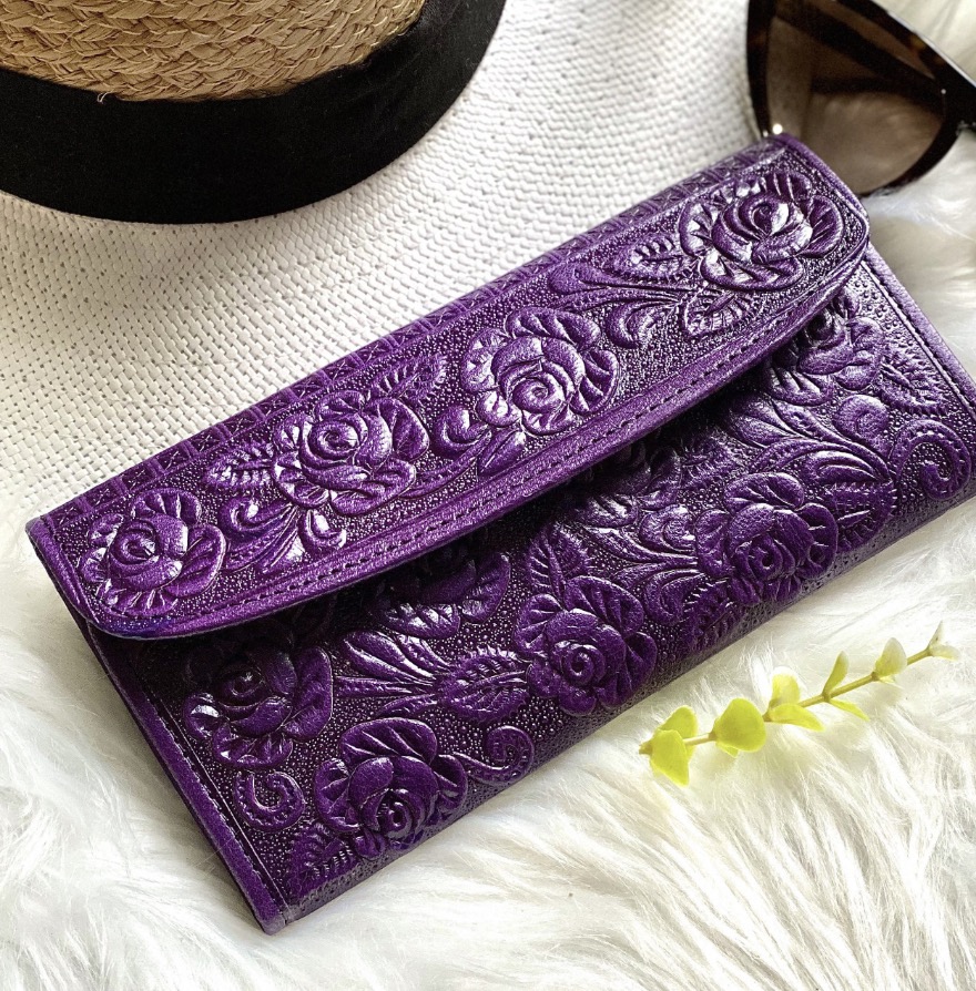 luxury wallets for women