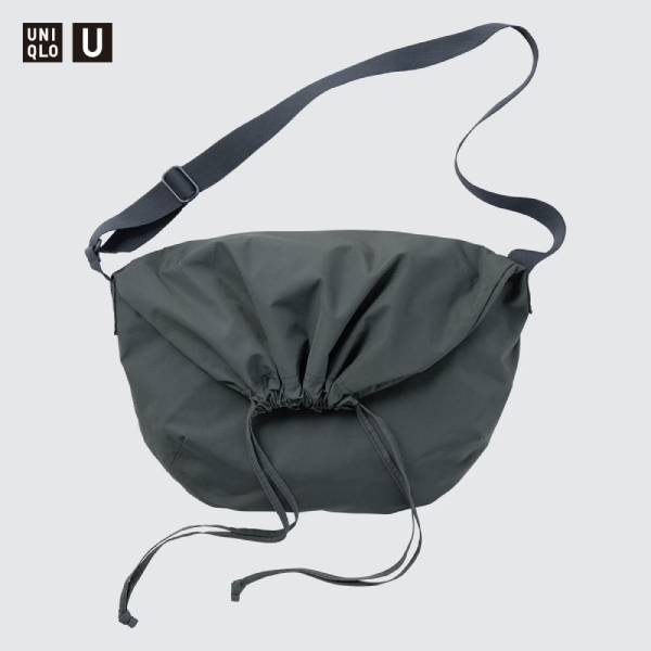 uniqlo drawstring shoulder bag