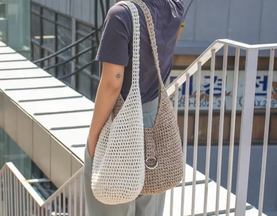 crochet hobo bag